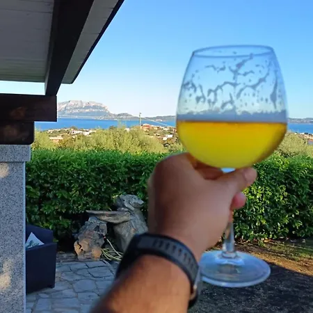 Vakantiehuis Bellavista Vacation Stunning Tavolara Sea View Terrace Olbia